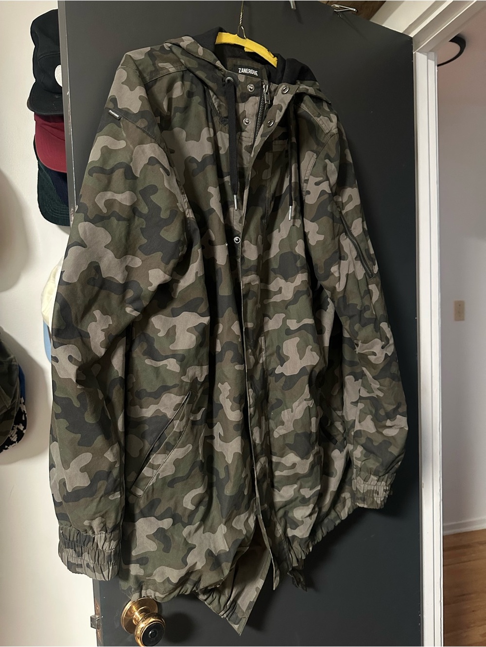 ZANEROBE Men's Camo Hooded Fishtail Parka Jacket | Size XL